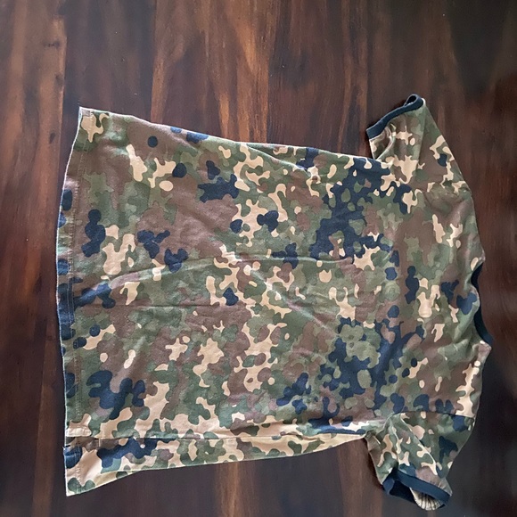 Adidas Tee - Picture 3 of 3